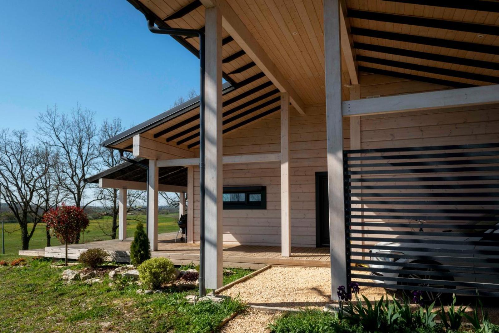 Maison Ecologique De Qualite Superieure Monflanquin Esterno foto